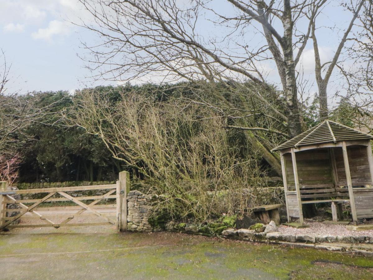 Horse Mill Lodge Taddington Экстерьер фото